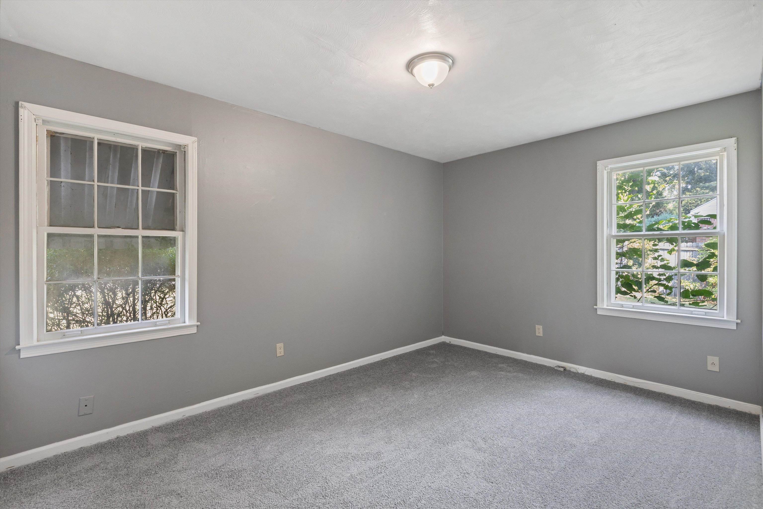 3580 Rhodes Avenue Memphis, TN 38111 - Photo 20 of 26 an empty room with a window