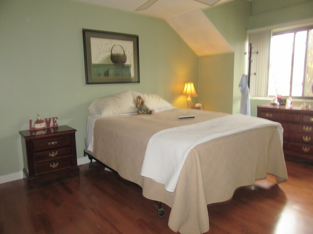 11 Hulbert Road, Unit 12 Worcester, MA 01603 - Photo 16 of 30 Gallery Image 16