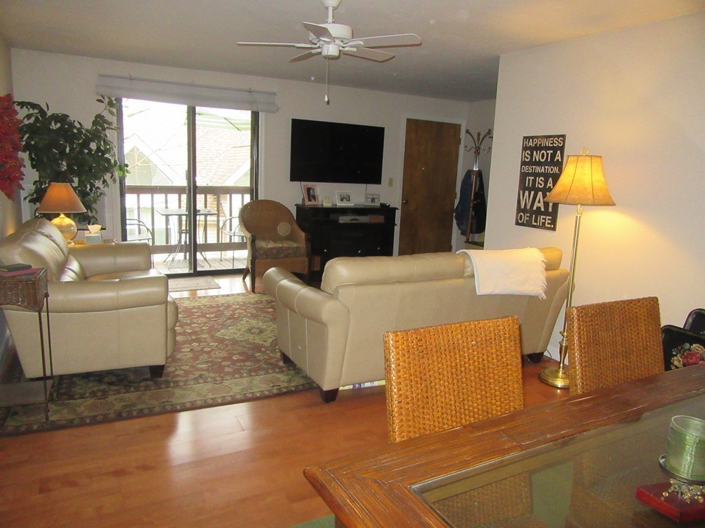 11 Hulbert Road, Unit 12 Worcester, MA 01603 - Photo 8 of 30 Gallery Image 8