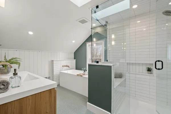 $1,995,000 | 24 Grandview Road, Arlington, MA 02476