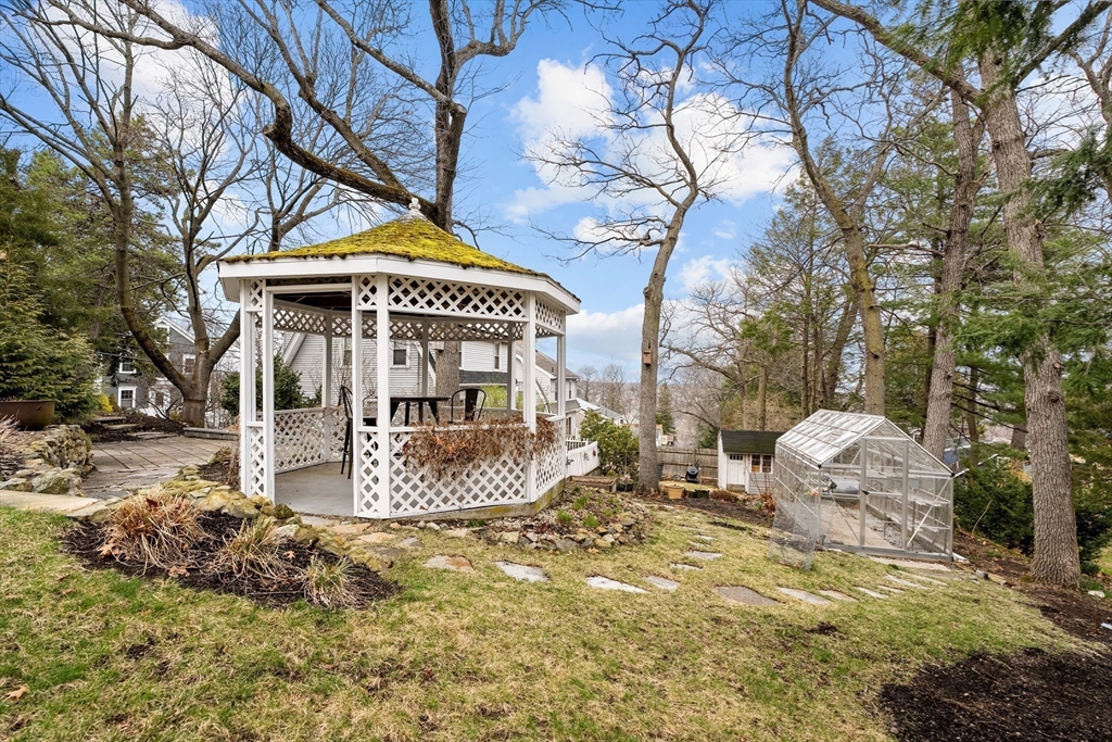 24 Grandview Road Arlington, MA 02476 - Photo 35 of 42 Gallery Image 35