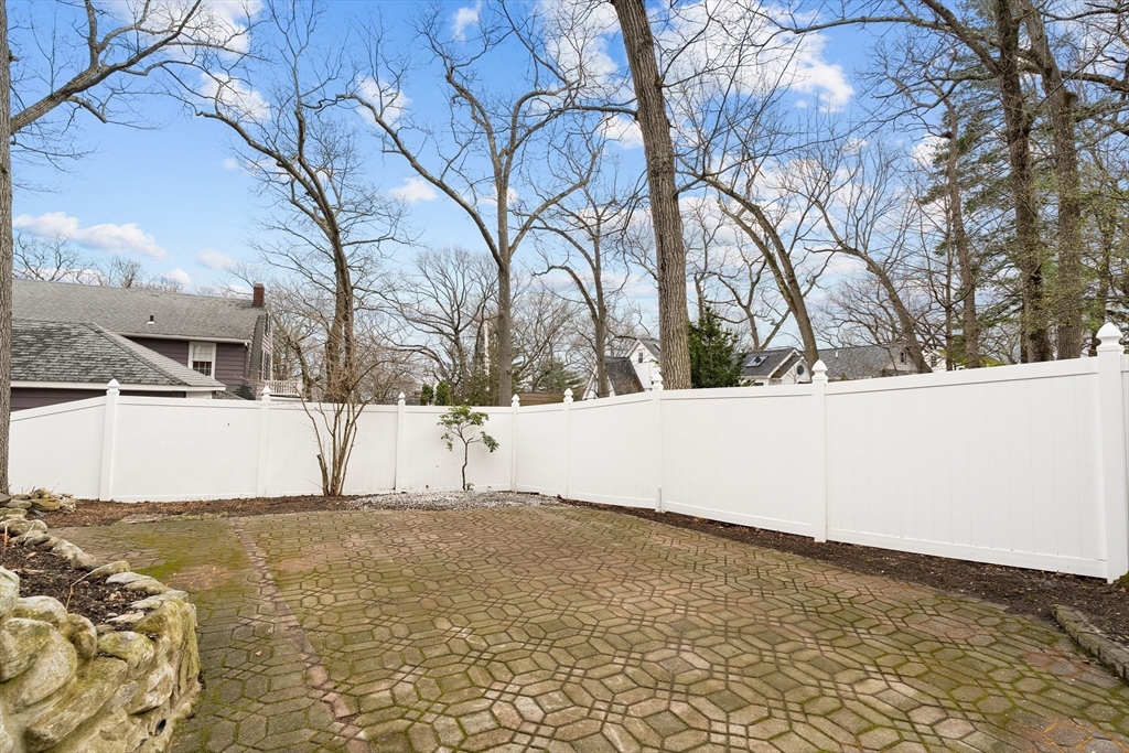 24 Grandview Road Arlington, MA 02476 - Photo 37 of 42 Gallery Image 37
