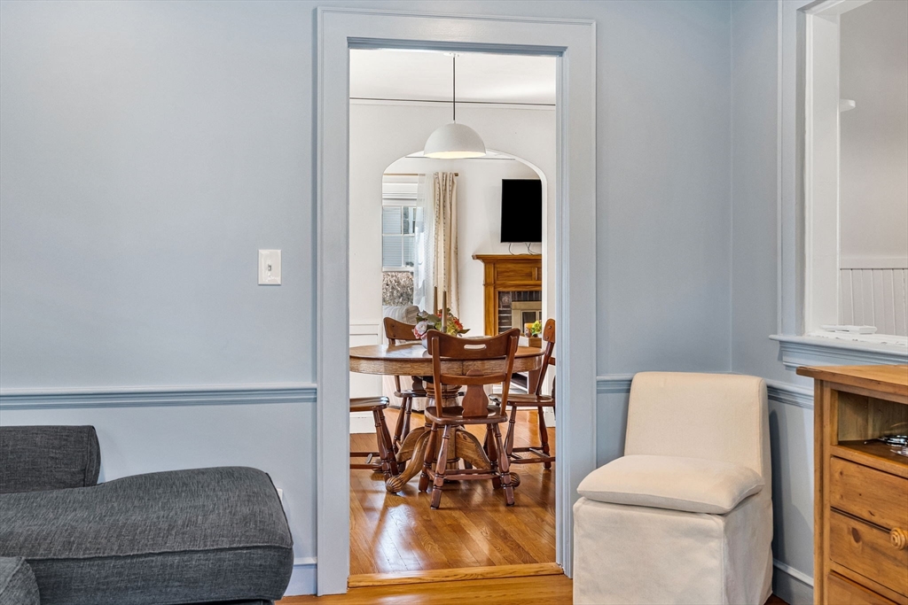 30 Pine Plain Road Wellesley, MA 02481 - Photo 13 of 39
