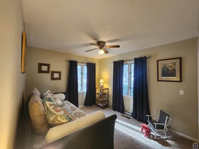 $359,000 | 7 Lakeshore Drive, Emporia, KS 66801