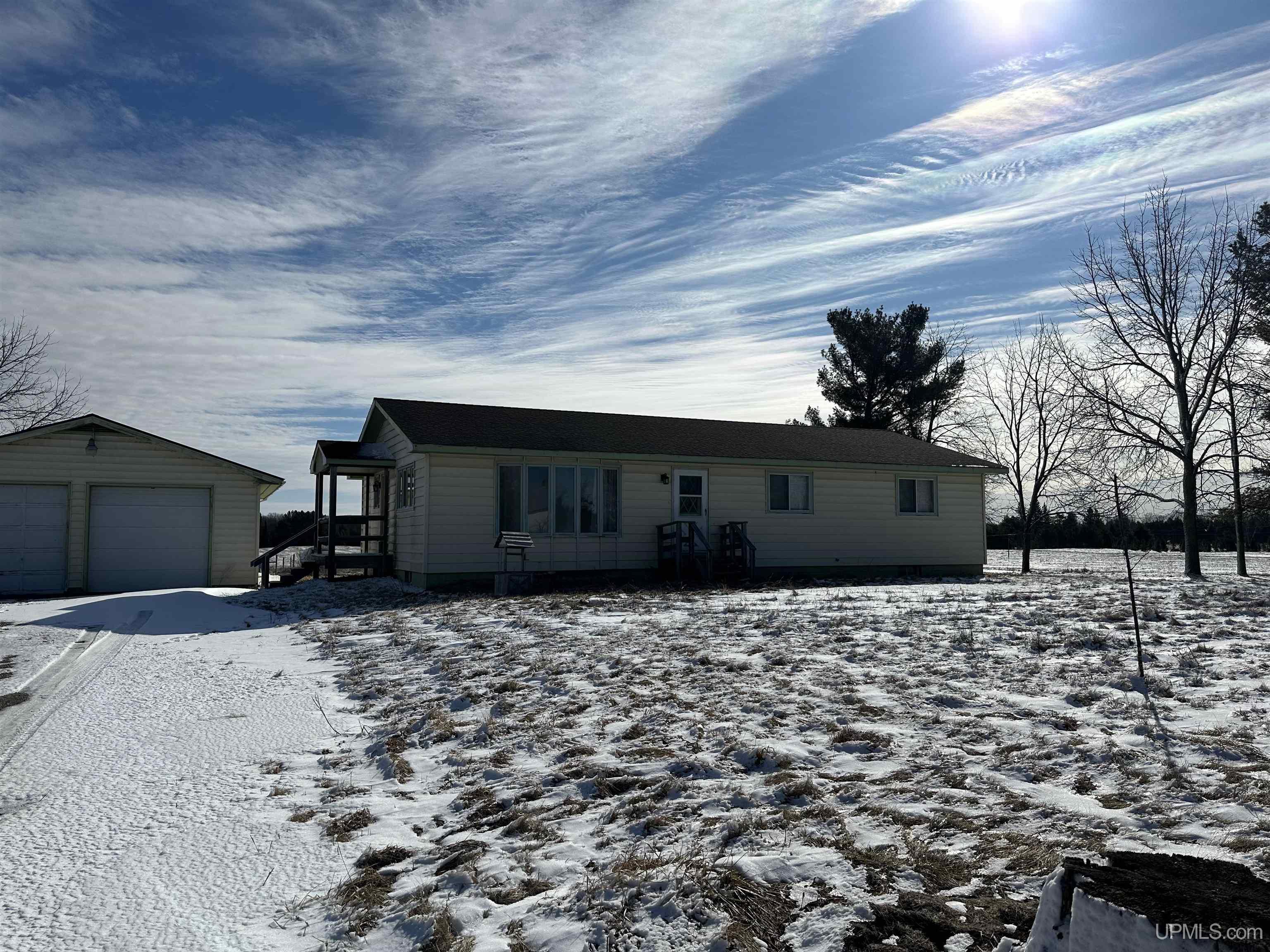 5314 I Road Escanaba, MI 49829 - Photo 1 of 12