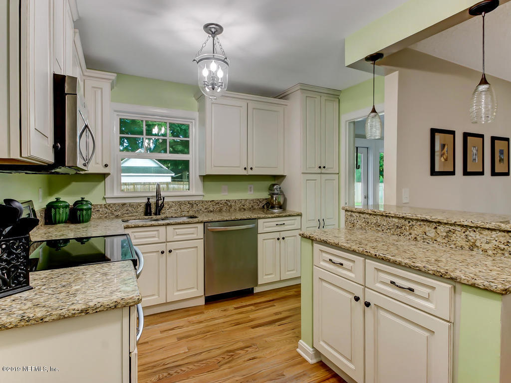 4119 Robin Hood Road Jacksonville, FL 32210 - Photo 21 of 45 4119 Robin Hood Rd-022-21-Kitchen-MLS_Si