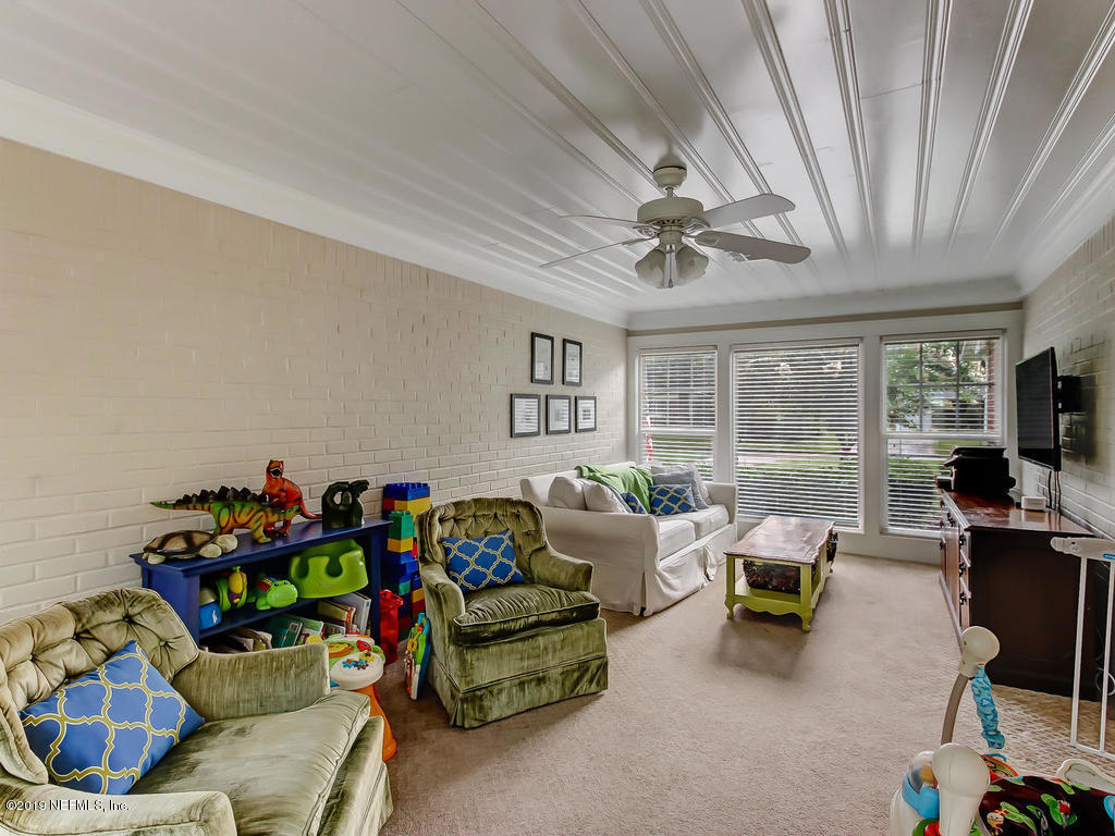 4119 Robin Hood Road Jacksonville, FL 32210 - Photo 23 of 45 4119 Robin Hood Rd-024-33-Family Room-ML