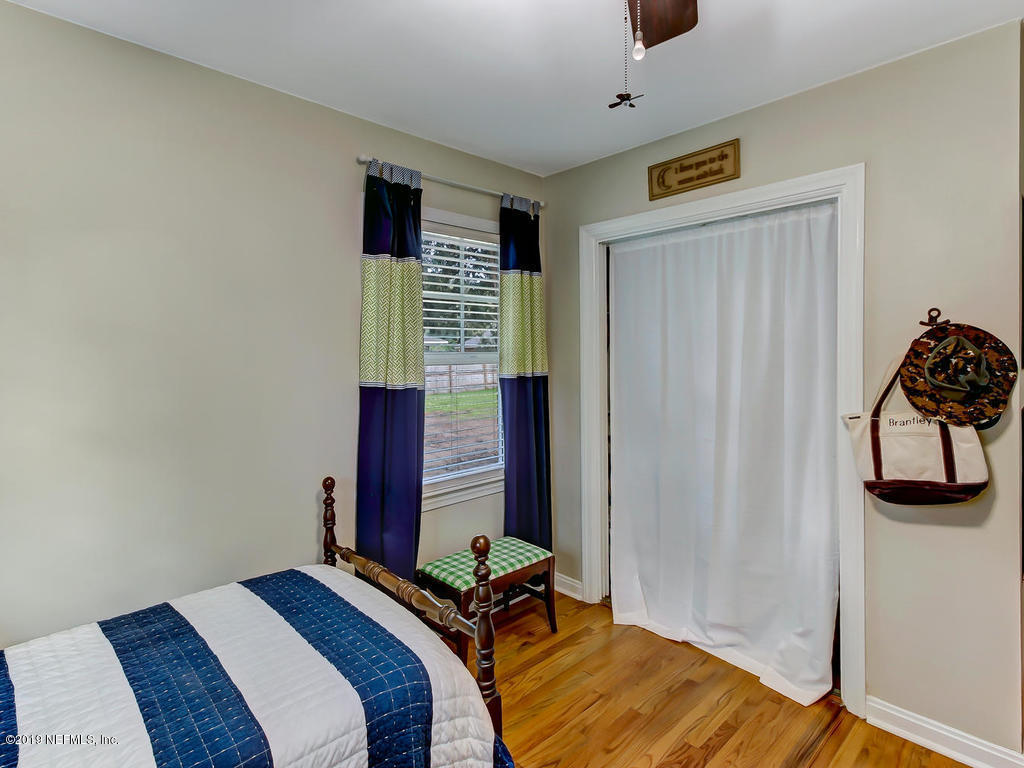 4119 Robin Hood Road Jacksonville, FL 32210 - Photo 33 of 45 4119 Robin Hood Rd-034-30-Guest Bedroom-