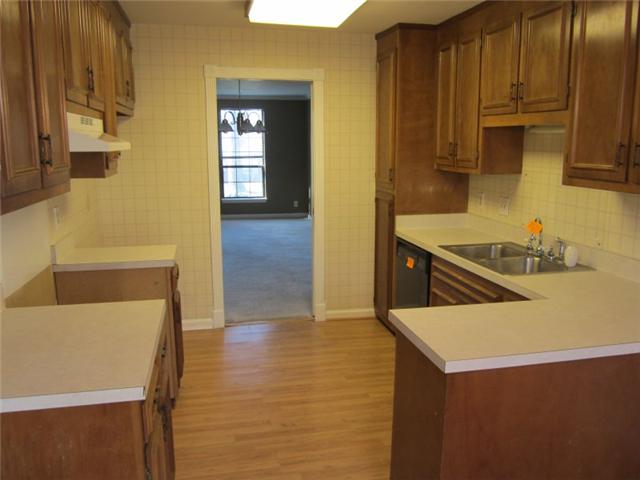 945 General George Patton Road, Unit 945 Nashville, TN 37221 - Photo 6 of 11 Kitchen just needs appliances! |