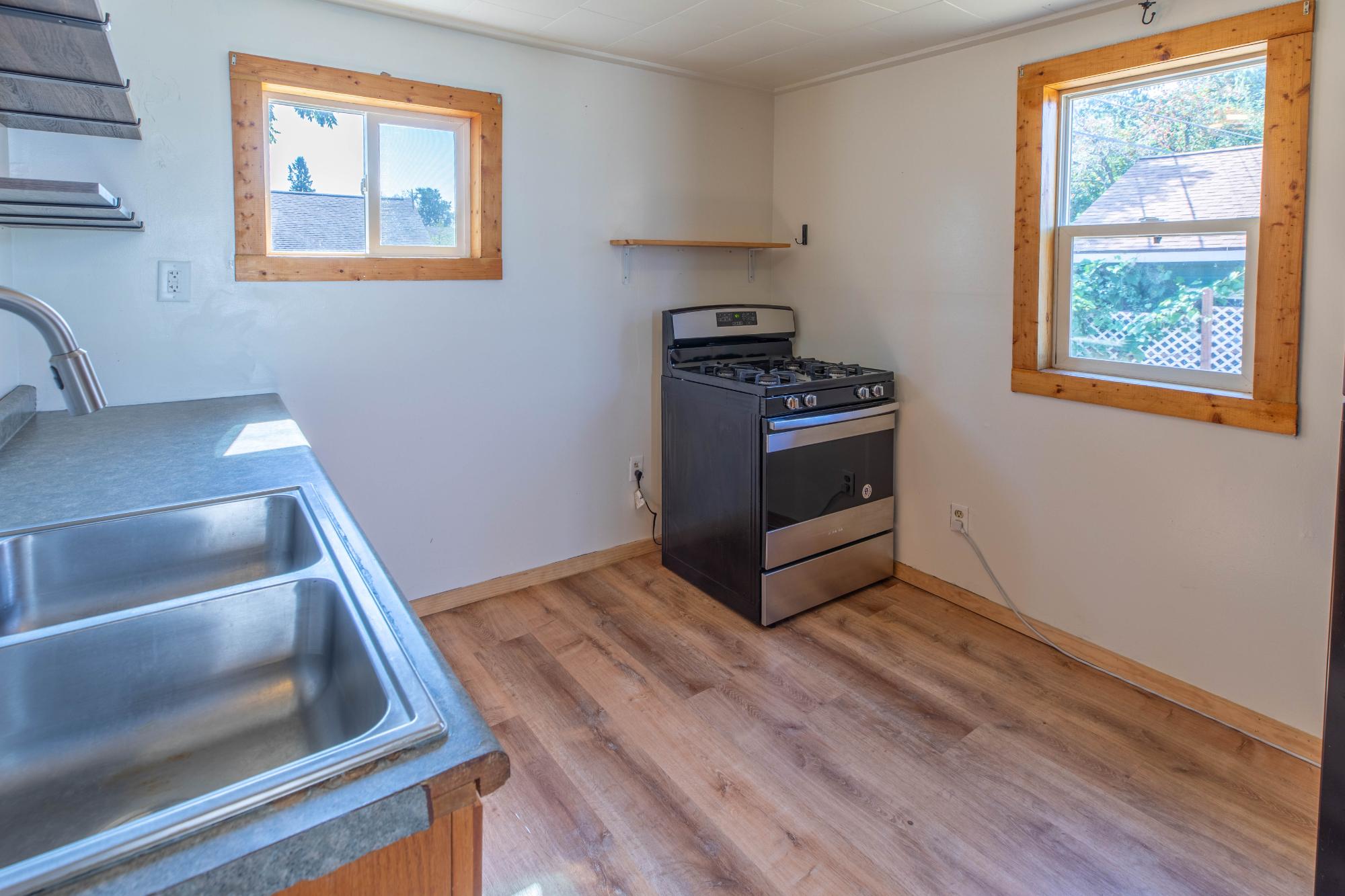 15 West Montrose Street Rhinelander, WI 54501 - Photo 7 of 25 Gallery Image 7