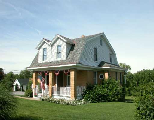 2317 Rochester Road Franklin Park, PA 15237 - Photo 1 of 8 Exterior Front.