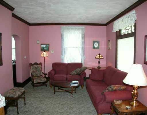 2317 Rochester Road Franklin Park, PA 15237 - Photo 4 of 8 Living Room.