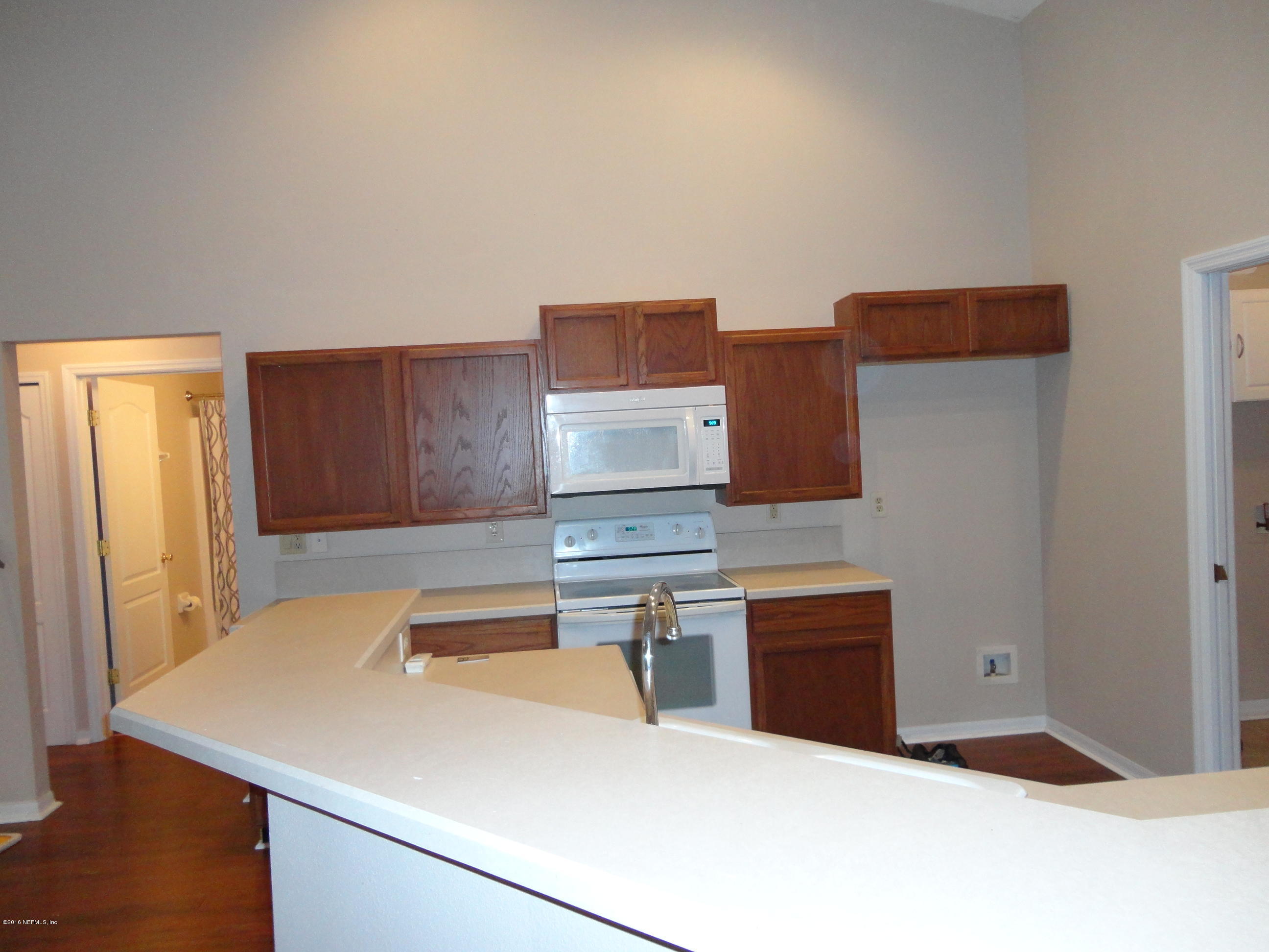 10233 Rising Mist Lane Jacksonville, FL 32221 - Photo 8 of 29 Kitchen