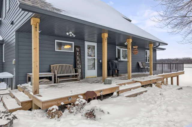 $450,000 | 16452 90th Street, Brownton, MN 55312