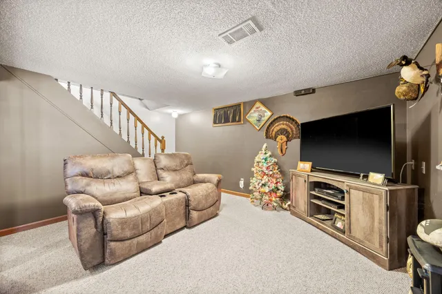 $450,000 | 16452 90th Street, Brownton, MN 55312