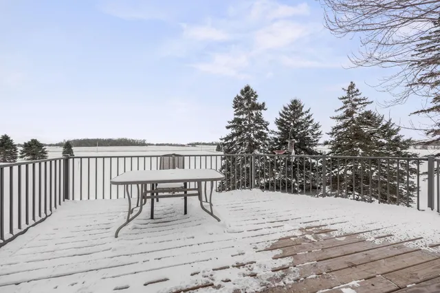 $450,000 | 16452 90th Street, Brownton, MN 55312