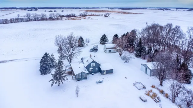 $450,000 | 16452 90th Street, Brownton, MN 55312