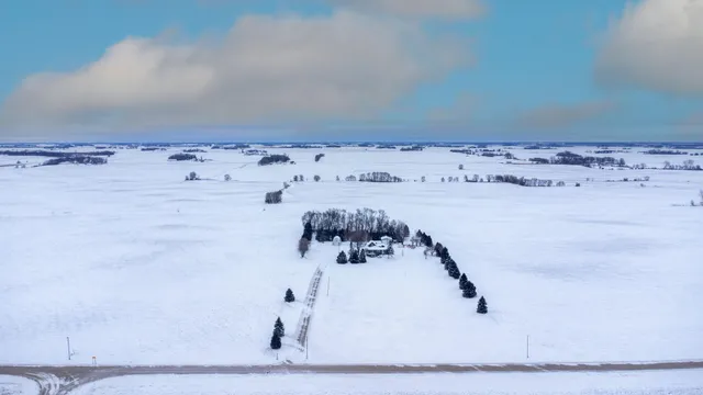 $450,000 | 16452 90th Street, Brownton, MN 55312