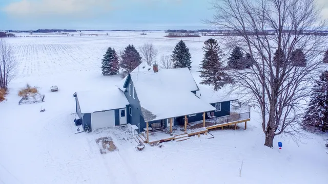 $450,000 | 16452 90th Street, Brownton, MN 55312