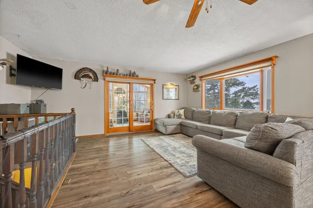 $450,000 | 16452 90th Street, Brownton, MN 55312