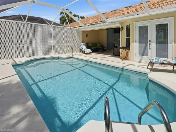 $479,900 | 8139 Palomino Drive, Unit 35, Naples, FL 34113