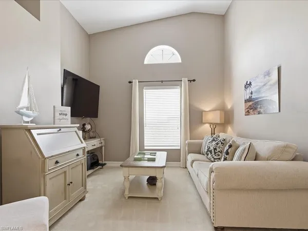 $479,900 | 8139 Palomino Drive, Unit 35, Naples, FL 34113