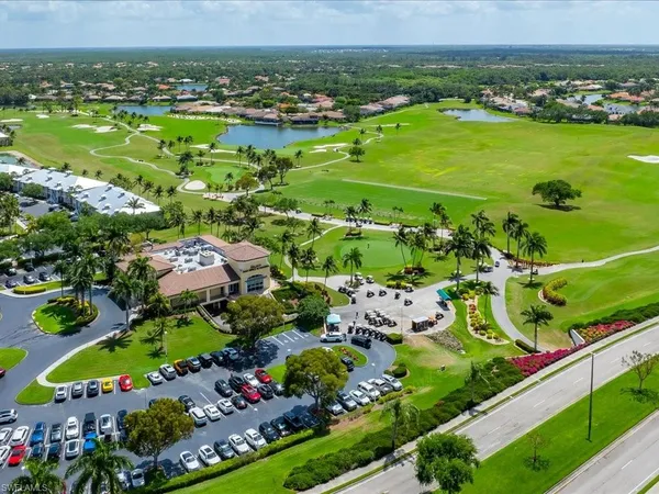 $479,900 | 8139 Palomino Drive, Unit 35, Naples, FL 34113