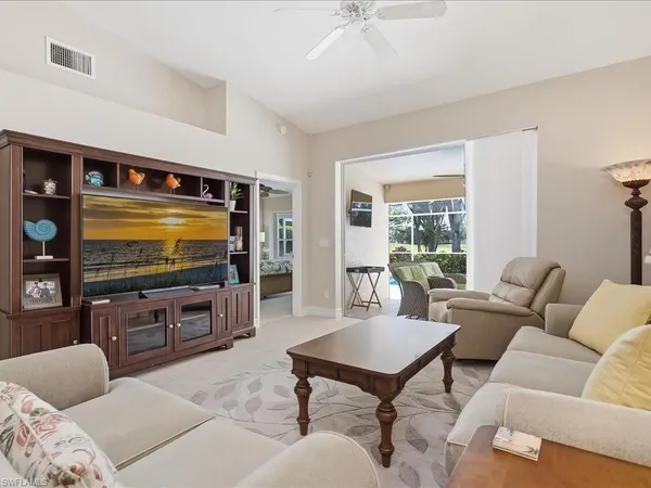 $479,900 | 8139 Palomino Drive, Unit 35, Naples, FL 34113