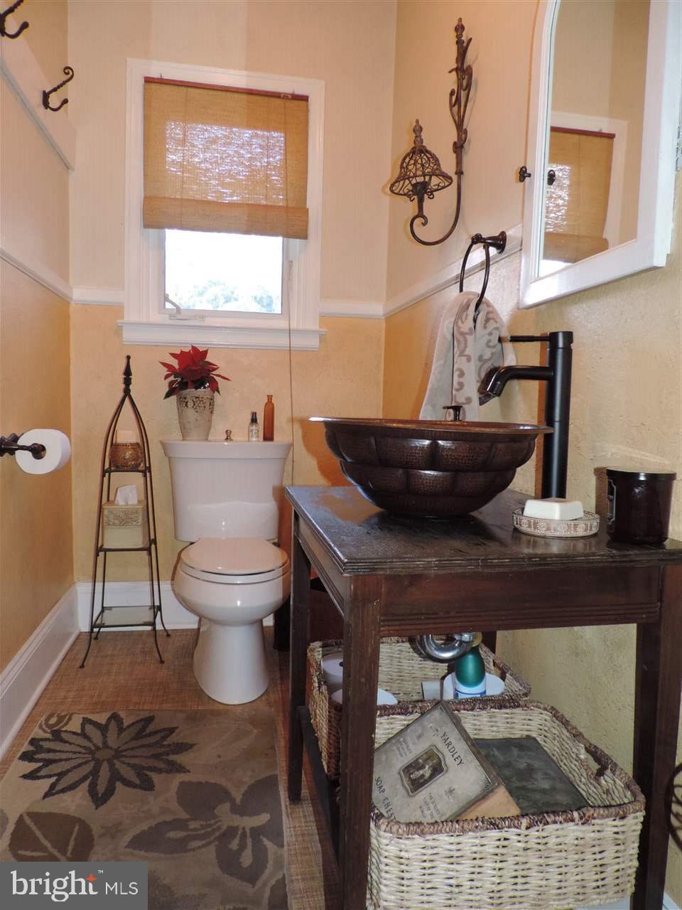 438 Locust Grove Road York, PA 17402 - Photo 13 of 36 Gallery Image 13