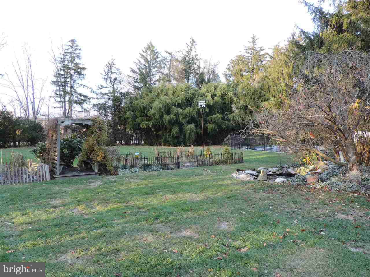 438 Locust Grove Road York, PA 17402 - Photo 26 of 36 Gallery Image 26