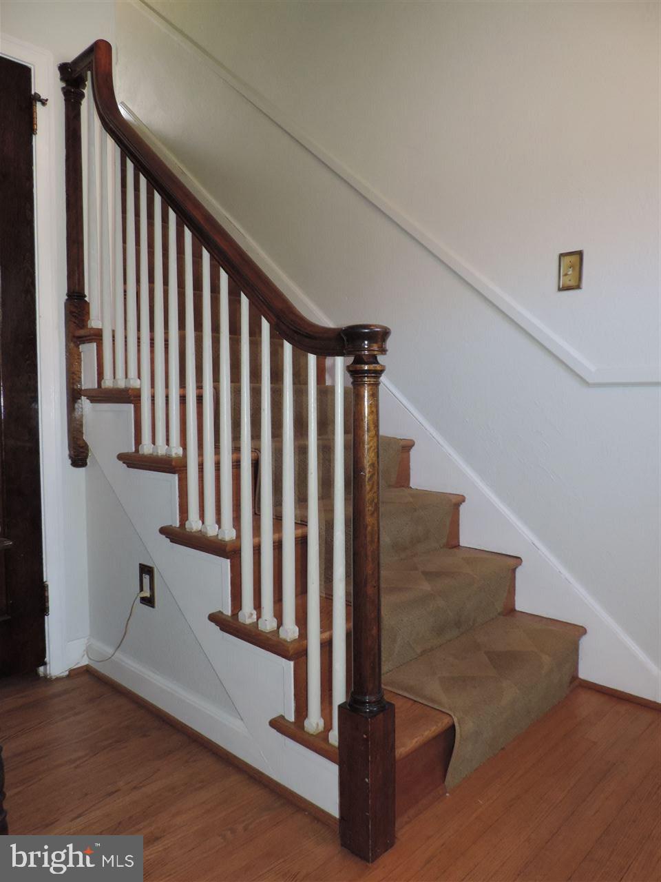 438 Locust Grove Road York, PA 17402 - Photo 6 of 36 Gallery Image 6