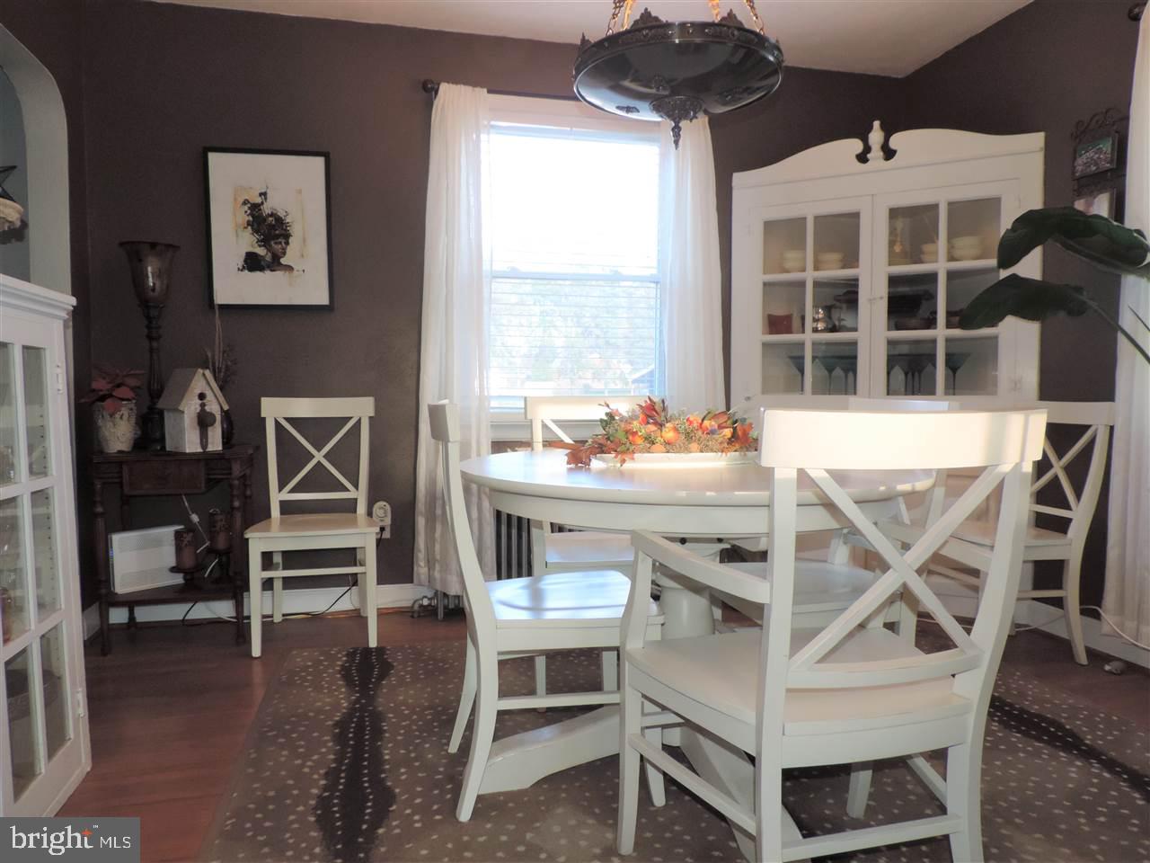 438 Locust Grove Road York, PA 17402 - Photo 7 of 36 Gallery Image 7