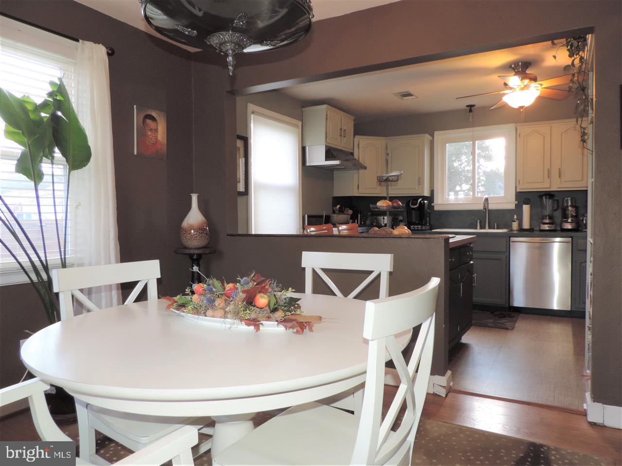 438 Locust Grove Road York, PA 17402 - Photo 8 of 36 Gallery Image 8