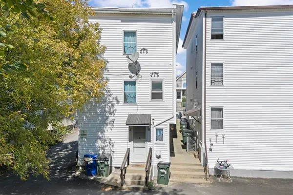$499,000 | 377 Manchester Street, Manchester, NH 03103
