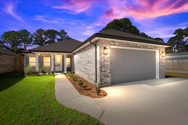 $499,900 | 72 Owen Street, Niceville, FL 32578