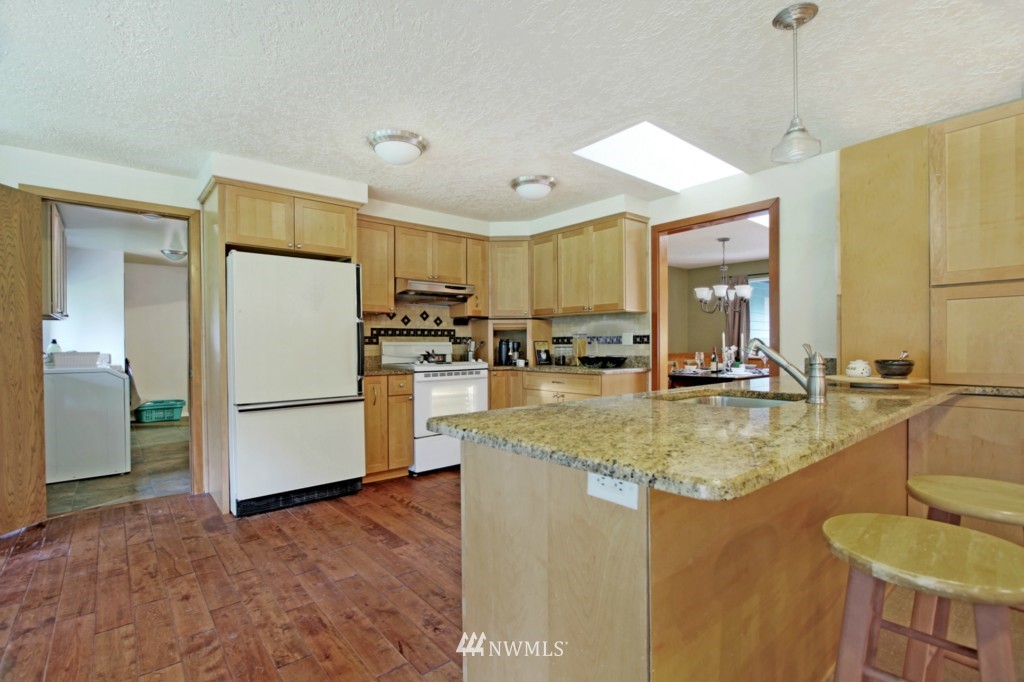 28414 Northeast Tolt Hill Road Carnation, WA 98014 - Photo 3 of 25 Gallery Image 3