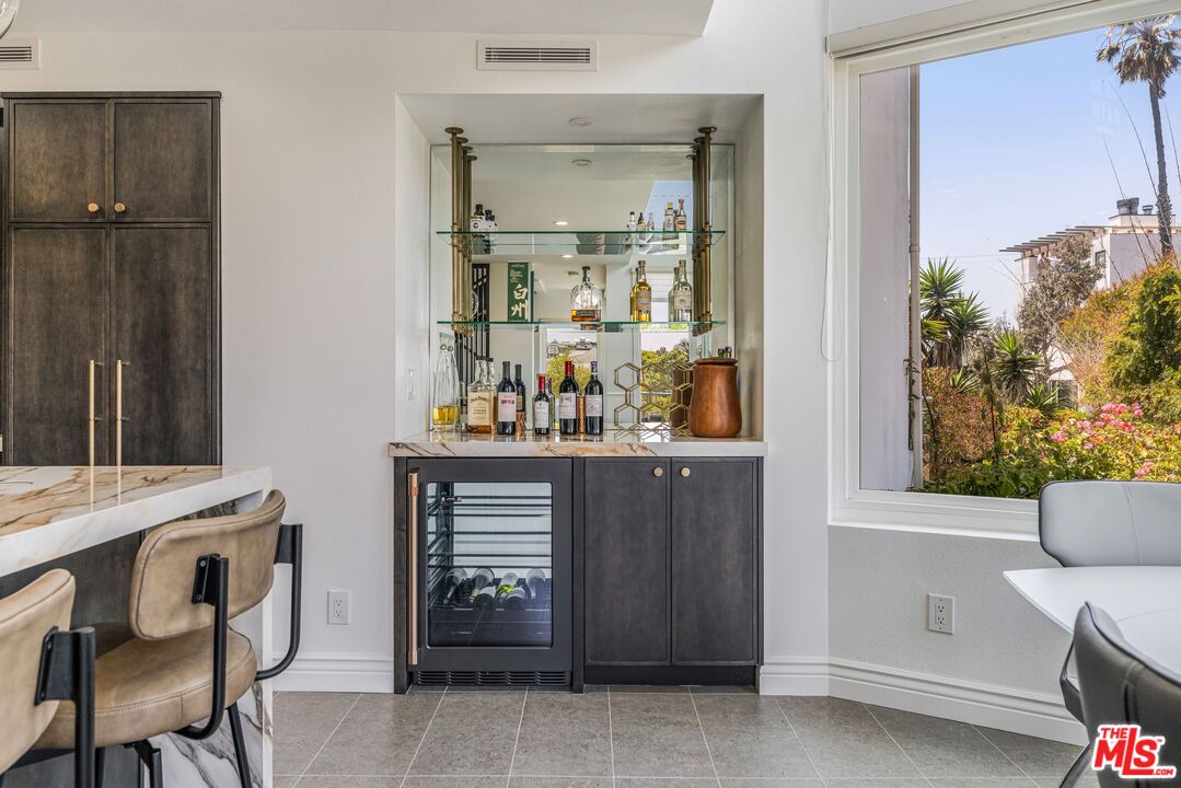 30 Reef Street, Unit 2 Marina del Rey, CA 90292 - Photo 15 of 34