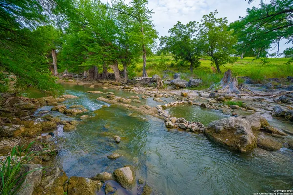 $1,550,000 | 103 Misty Waters, Boerne, TX 78006