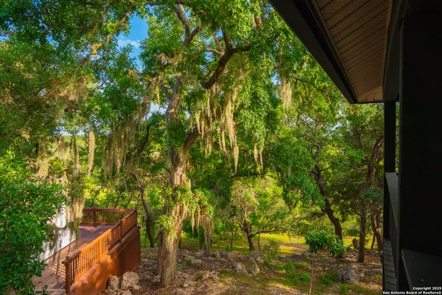 $1,975,000 | 103 Misty Waters, Boerne, TX 78006