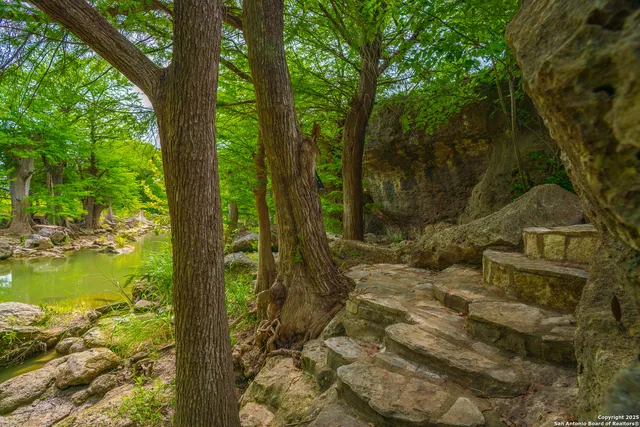 $1,975,000 | 103 Misty Waters, Boerne, TX 78006