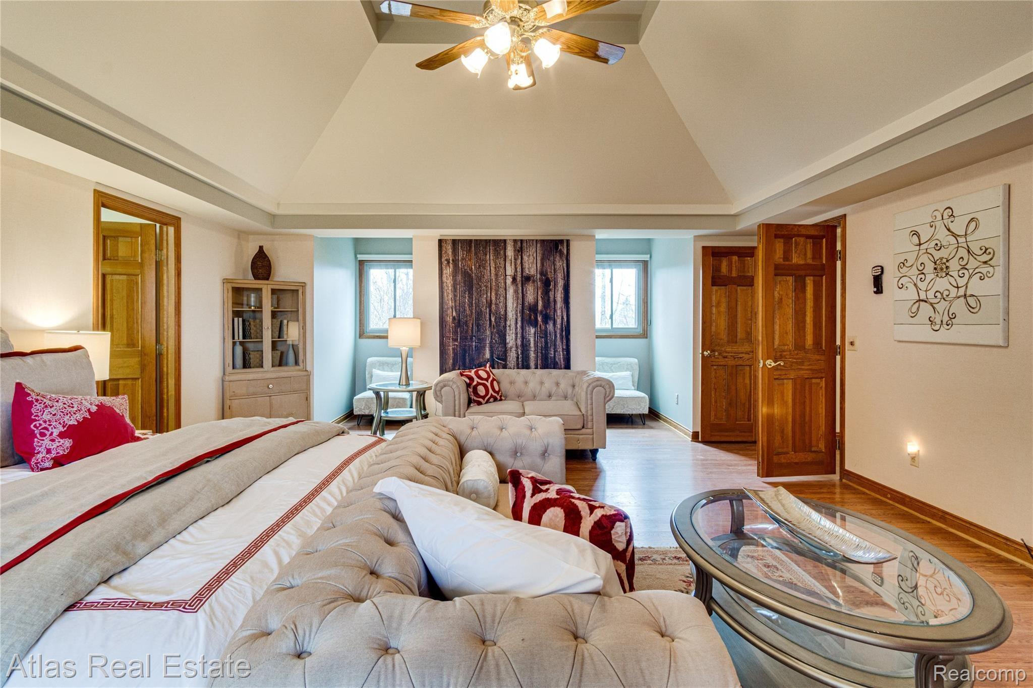 7217 Perry Road Grand Blanc, MI 48439 - Photo 66 of 84 Interiors (41 of 59).jpg