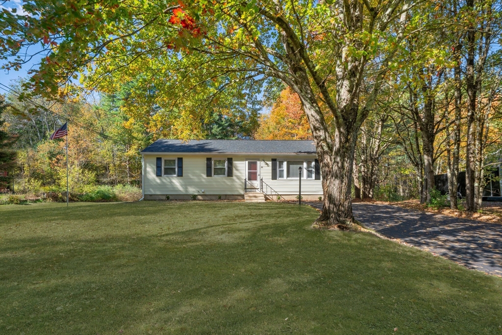 12 Hospital Road Baldwinville, MA 01436 - Photo 2 of 35