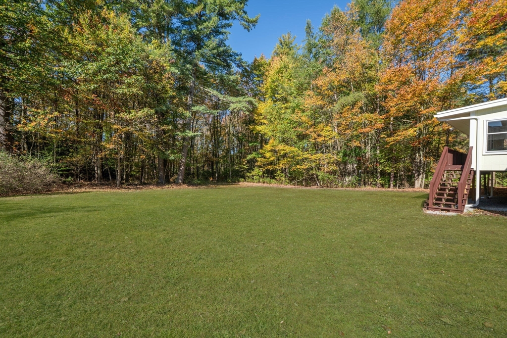 12 Hospital Road Baldwinville, MA 01436 - Photo 3 of 35