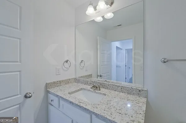 $2,195 | 130 English Oak Lane, Warner Robins, GA 31093
