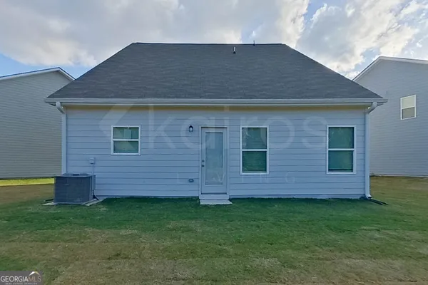 $2,195 | 130 English Oak Lane, Warner Robins, GA 31093