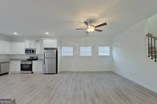 $2,195 | 130 English Oak Lane, Warner Robins, GA 31093