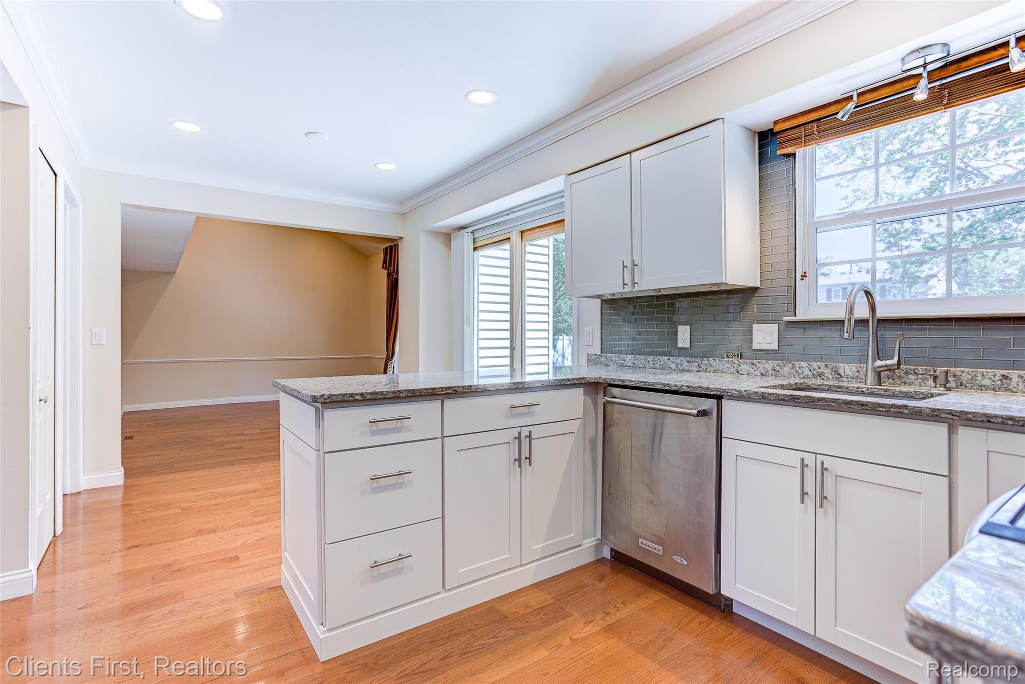 1732 Morton Taylor Road Canton, MI 48187 - Photo 44 of 66 1732 morton taylor interiors (23).jpg