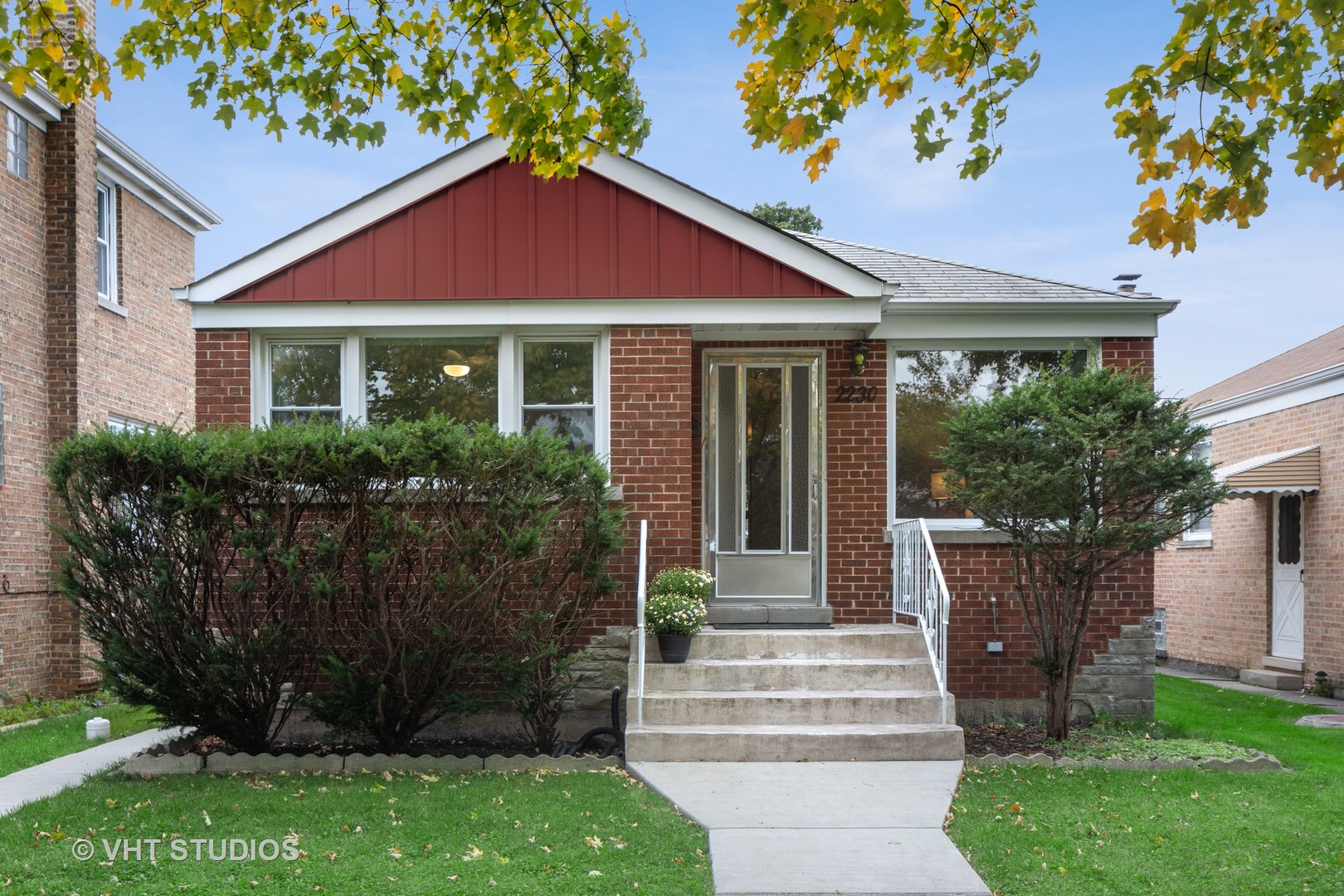 2230 South 11th Avenue North Riverside, IL 60546 - Photo 2 of 17