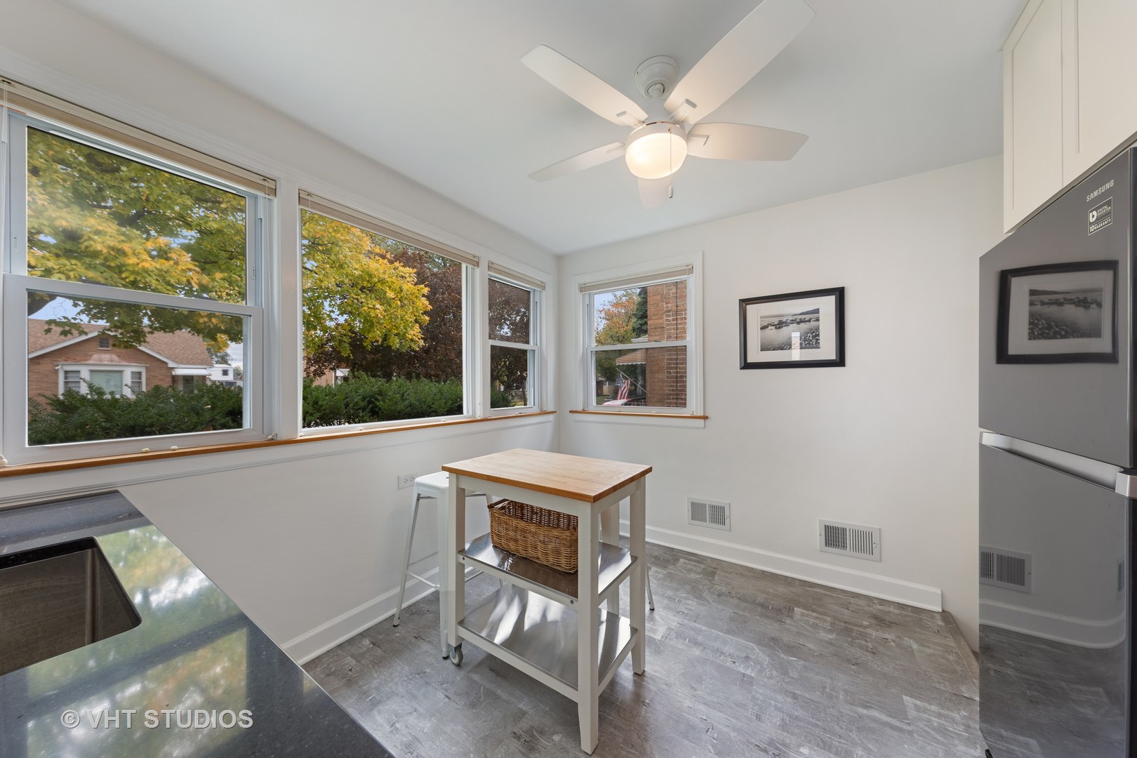 2230 South 11th Avenue North Riverside, IL 60546 - Photo 5 of 17