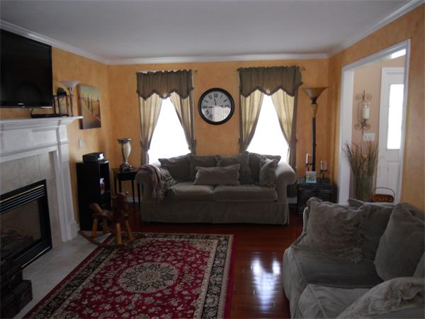 35 Pontiac Road Raynham, MA 02767 - Photo 4 of 21 Gallery Image 4
